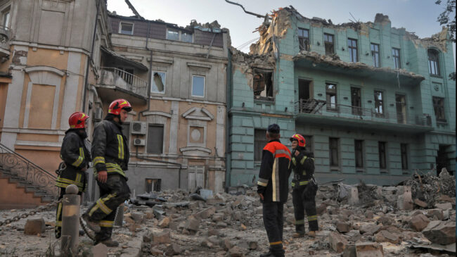 Ucrania derriba oleadas de misiles y drones sobre Odesa