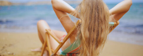 Los diez errores que más dañan el pelo en verano (y que seguramente no estés evitando)