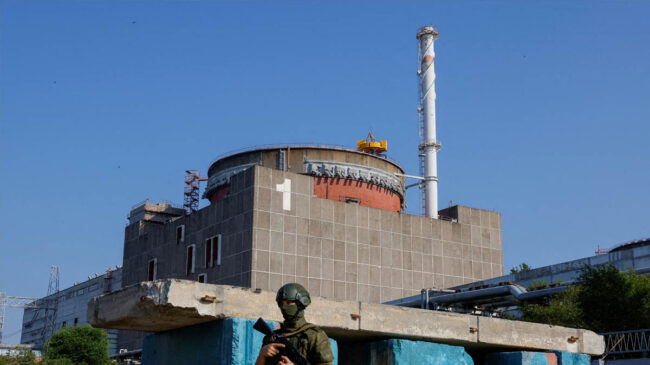 Ucrania denuncia una fuga de agua en la central nuclear de Zaporiyia