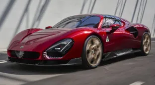 Alfa Romeo entra en la era eléctrica con un deportivo de ensueño: el 33 Stradale