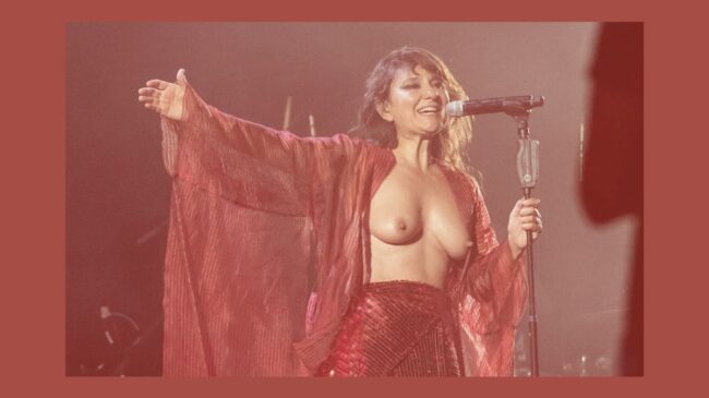 Las nuevas tetas de Amaral