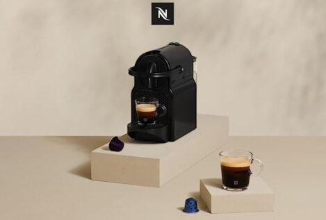 Di adiós a las cápsulas Nespresso con esta cafetera española: el
