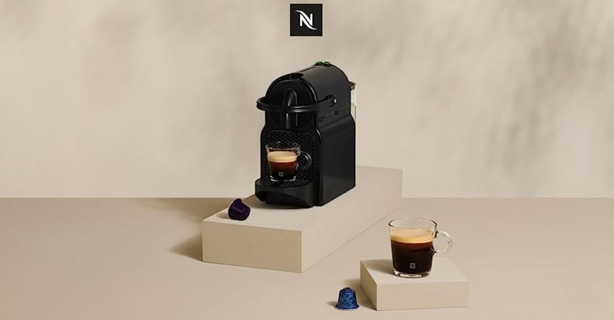 Esta cafetera Nespresso De’Longhi se ha convertido en un imprescindible ¡y ahora con un 40% de descuento en Amazon!