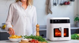 Potente y profesional: así es la freidora de aire Cecotec que está ¡a mitad de precio en Amazon!
