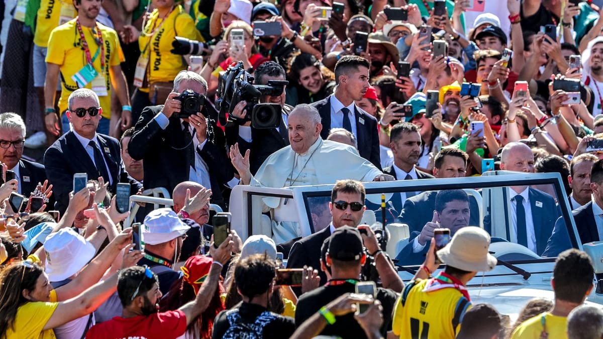 El papa Francisco habla sin tapujos en Lisboa de los problemas por resolver de la Iglesia