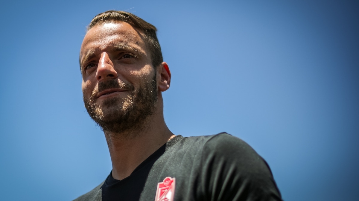 Roberto Soldado anuncia su retirada del fútbol profesional