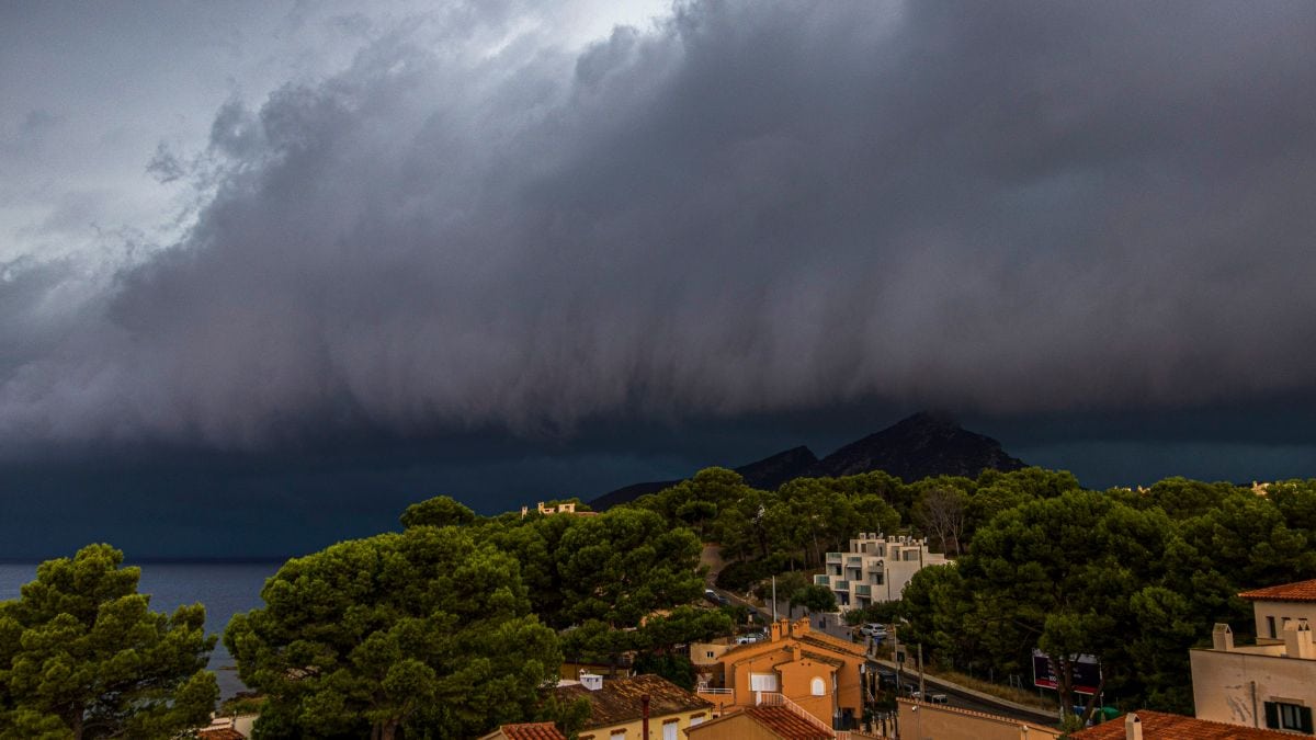 El temporal provoca la cancelación de 119 vuelos en Baleares