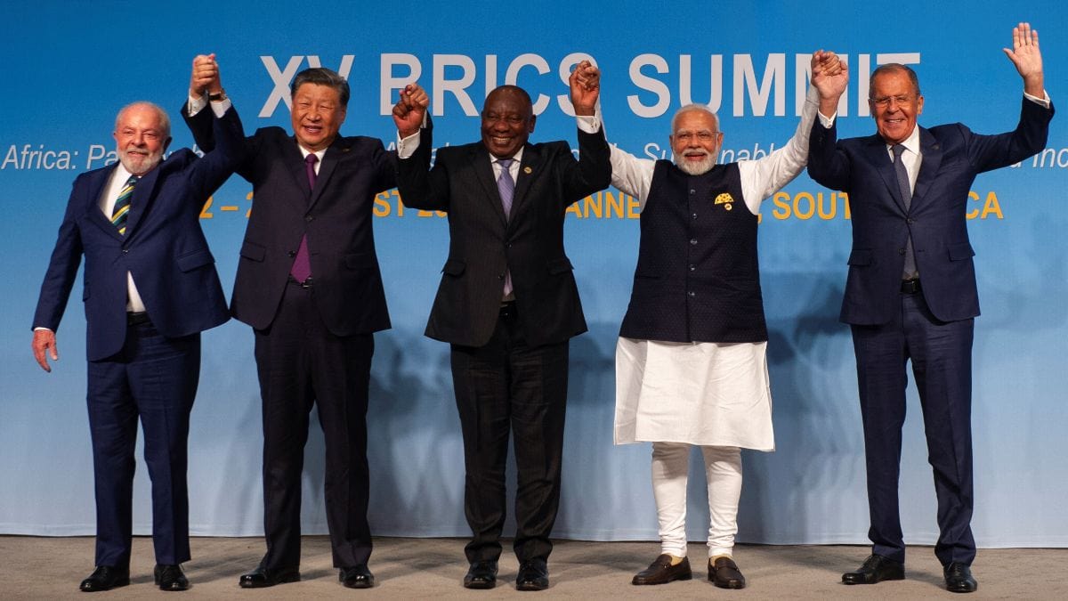 Los Brics se amplían con Arabia Saudí, Irán, Etiopía, Argentina, Emiratos Árabes y Egipto