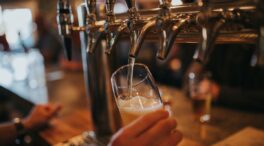 ¿Una final de Mundial sin pubs ni cerveza? Indignación en Inglaterra por la normativa