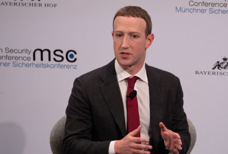 Zuckerberg renuncia a su «combate» con Elon Musk: «Este hombre no va en serio»