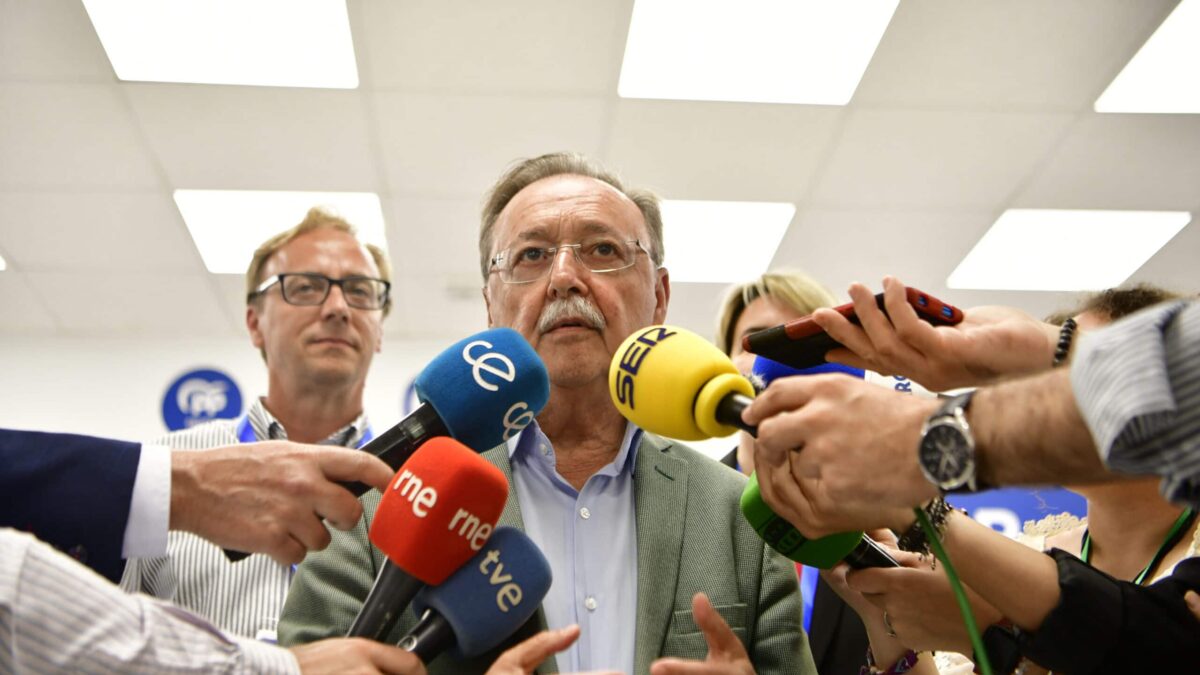 Ceuta pide «auxilio» al Gobierno tras entrar más de 50 menores inmigrantes en una noche