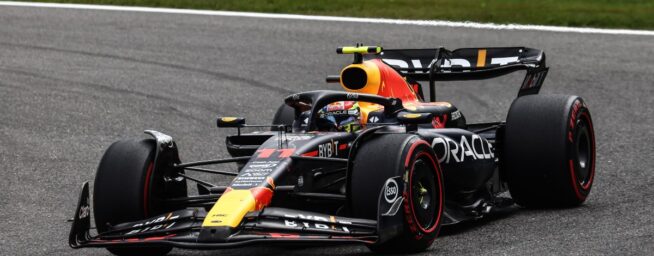 En agosto no hay carreras, pero la Fórmula 1 corre más que nunca (en silencio)