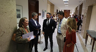 PP y Vox siguen sin hablarse: Abascal se plantea retirar su apoyo a Feijóo