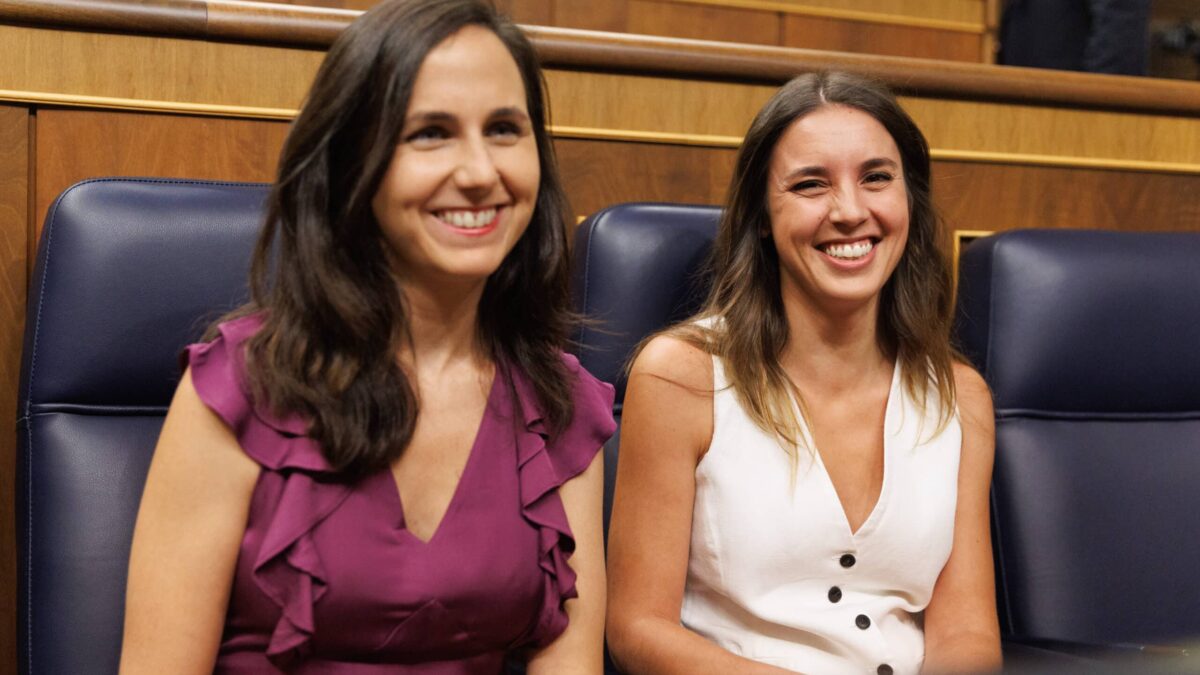 Las feministas acusan a Podemos de usar el ‘caso Rubiales’ para «blanquear» el ‘sólo sí es sí’