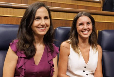 Las feministas acusan a Podemos de usar el 'caso Rubiales' para «blanquear» el 'sólo sí es sí'