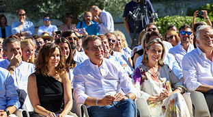 Ayuso: «Un filete, un piropo, tu coche, ser hombre o criticar al Gobierno es un crimen»