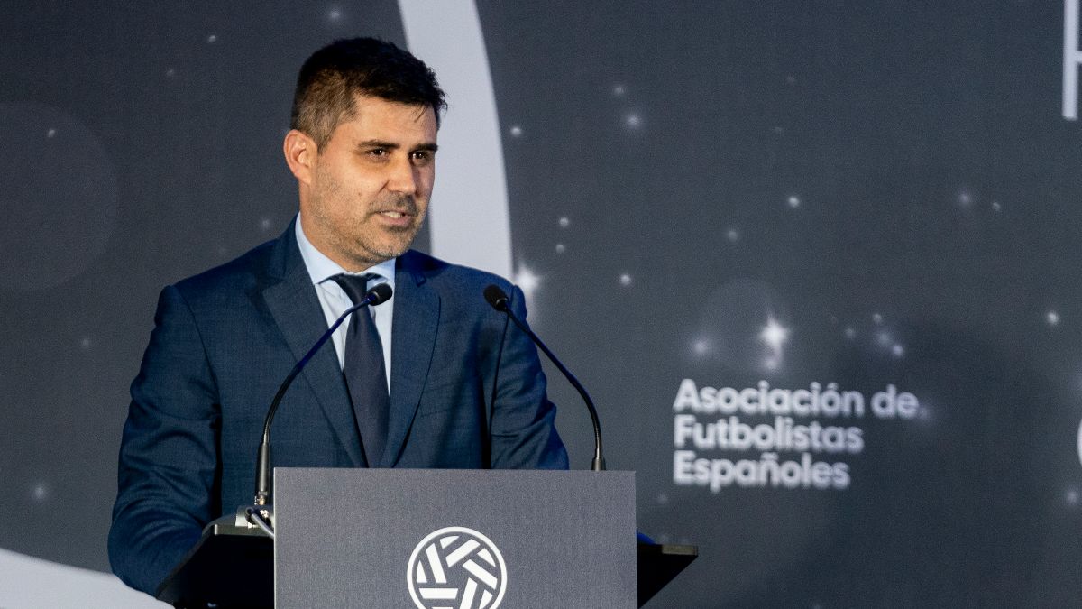La asociación de futbolistas pide la dimisión de Rubiales por sus actos «lamentables»