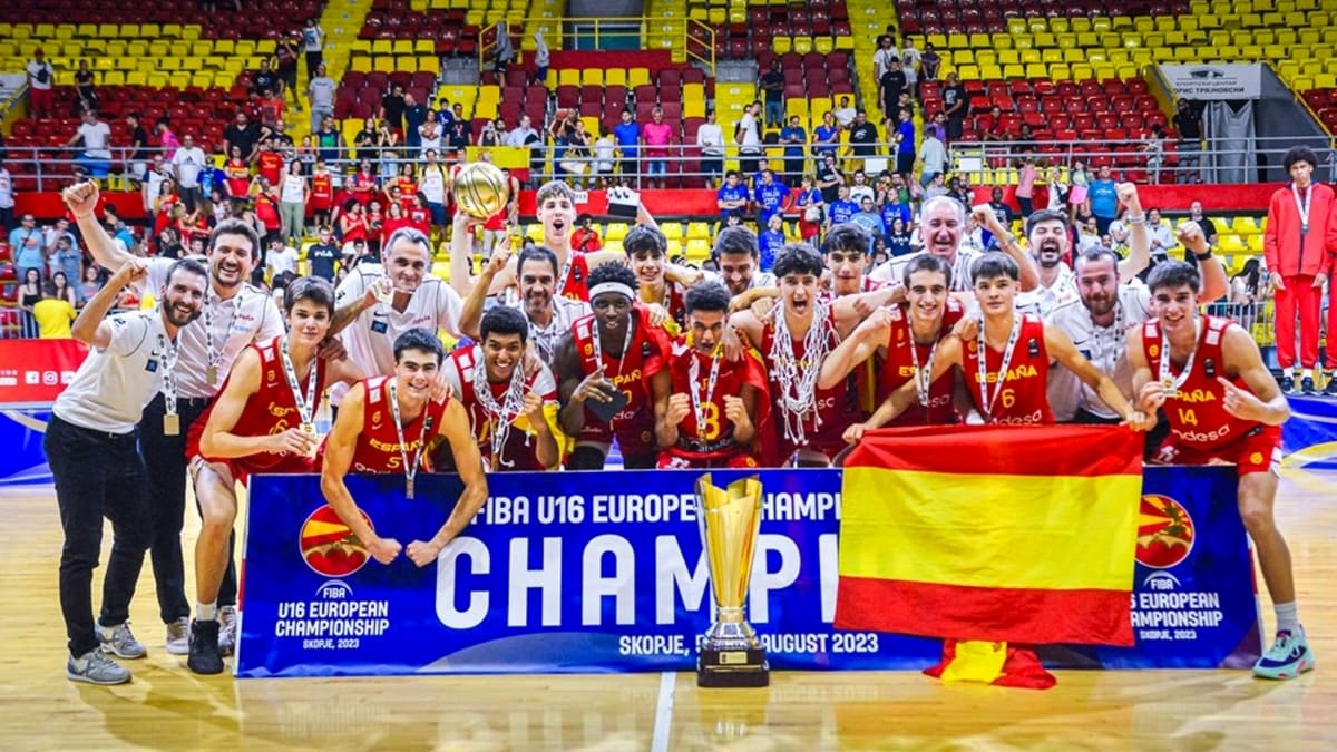 España, campeona del Eurobasket masculino sub-16 tras remontar ante Italia