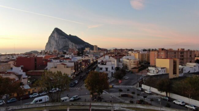 Gibraltar denuncia la acción de una embarcación española en aguas británicas