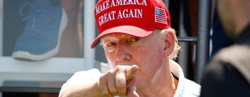 Trump podría entregarse en una cárcel de Georgia a finales de la semana que viene