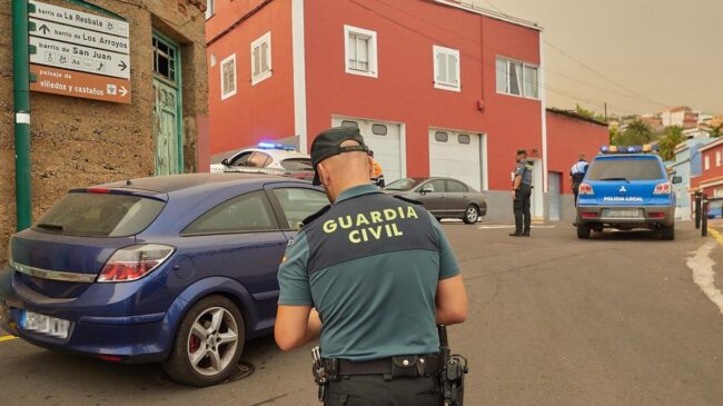 Canarias ordena el realojo parcial de evacuados de varias localidades de Tenerife