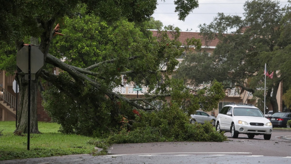 El huracán ‘Idalia’ provoca el cierre temporal de varios aeropuertos de Florida (Estados Unidos)