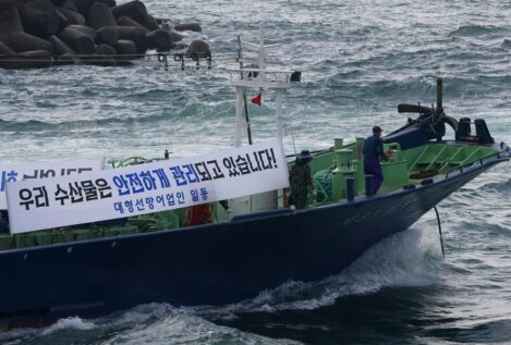Japón comienza el vertido al océano de aguas tratadas de la central nuclear de Fukushima