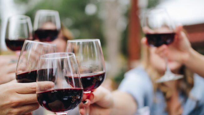 Consejos para seguir siendo 'winelover' a pesar de los calores