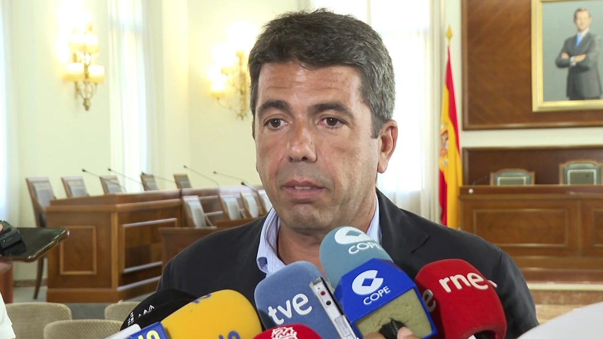 Mazón defiende que Feijóo sabe diferenciar «entre diálogo y chantaje» con Junts