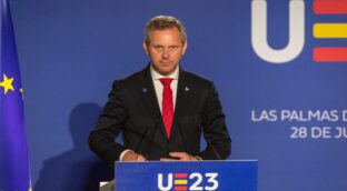 El Gobierno prioriza que la historia clínica se comparta en la UE antes que entre autonomías