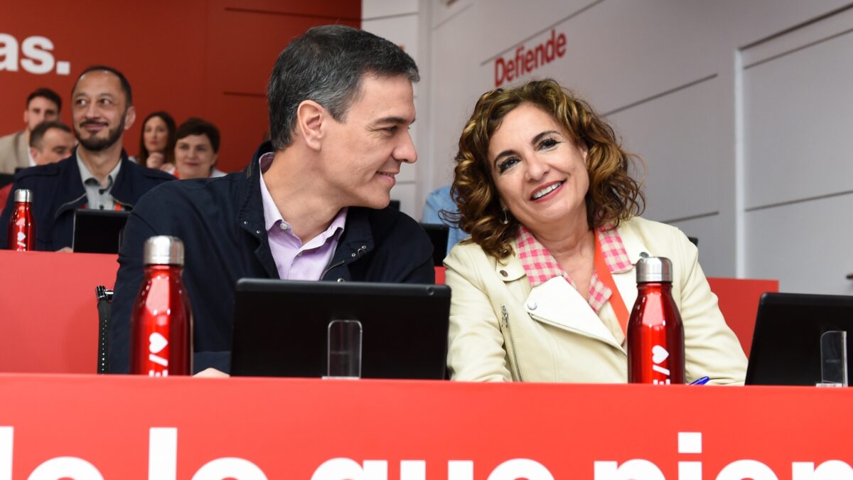 El Ibex teme una oleada de nuevos impuestos a las empresas si Sánchez sigue gobernando