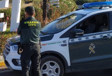 Dos muertos en Cañete la Real (Málaga) al salir de la vía y caer su coche por un barranco