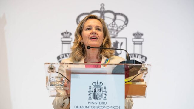 Calviño descarta el plan de Coalición Canaria de dar la Presidencia del Congreso al PNV