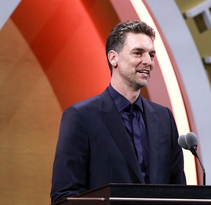 Pau Gasol entra en el Hall of Fame con un recuerdo a Kobe Bryant: «No estaría aquí sin ti»