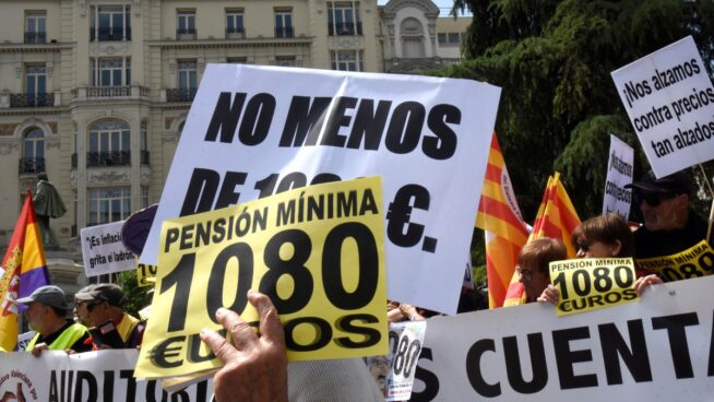 La nueva subida de las pensiones convertirá en  'tresmileuristas' a 150.000 jubilados en 2024