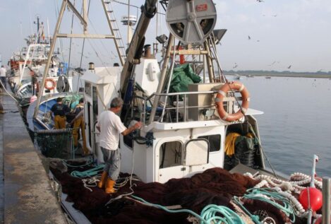 Los pescadores andaluces denuncian que el Gobierno les engañó al prometerles ayudas