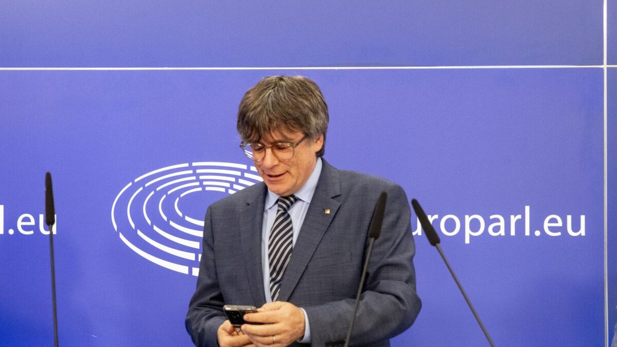 Puigdemont avisa al PSOE: «Crece el nerviosismo y sube la subasta»