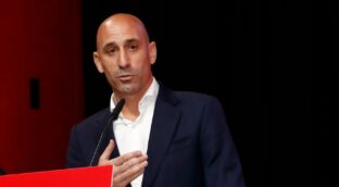 Luis Rubiales: «NO VOY A DIMITIR»