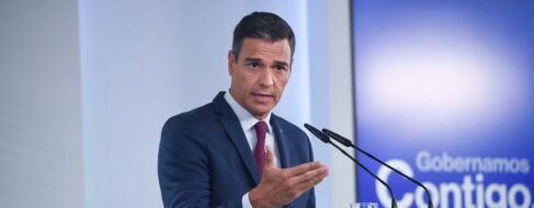 Sánchez pacta con la UE dejar de subvencionar la rehabilitación de 100.000 viviendas