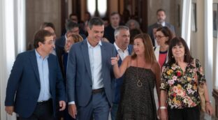 Sánchez arremete contra el PP: «No es la hora de presiones al Rey ni de cábalas mágicas»