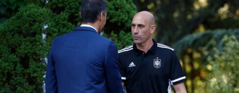 Sánchez considera insuficientes la disculpas de Rubiales y reclama más explicaciones