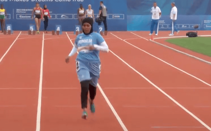 Escándalo en el atletismo somalí después de que una corredora haga el ridículo en China