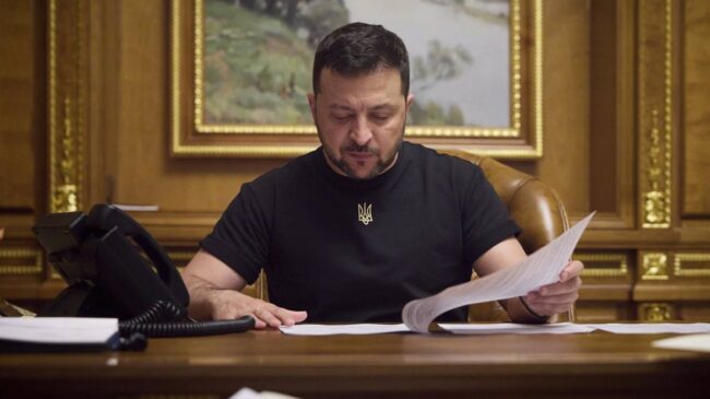 Zelenski purga a los jefes de todos los centros de reclutamiento de Ucrania por corrupción