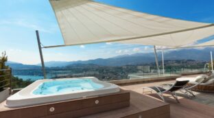 Los 10 mejores toldos vela del 2024 con alta protección contra el sol y la lluvia