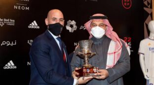 ¿Debería la RFEF dejar que el sector privado venda la Copa del Rey?