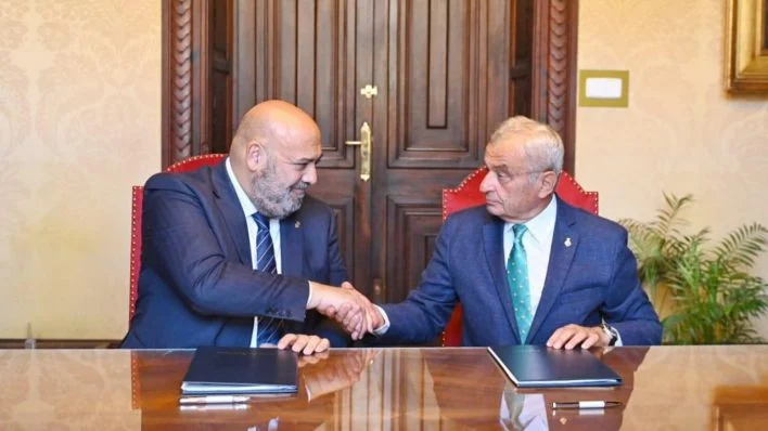 
El PP pacta con Vox en Palma de Mallorca pero sin los de Abascal

