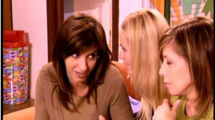 20 años de ‘Aquí no hay quién viva’, la serie que encumbró a Llum Barrera
