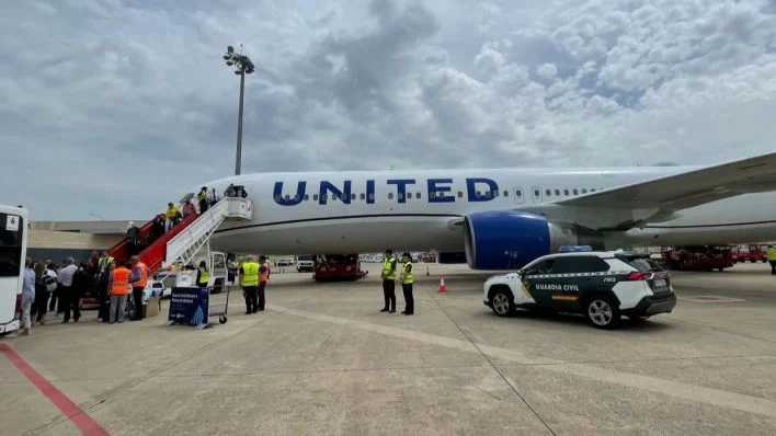 El Govern acusa al Ministerio y a Aena de tomar decisiones que perjudican a Baleares
