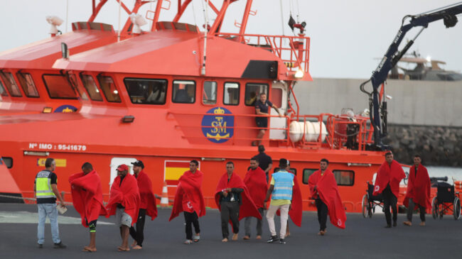 El rescate de inmigrantes en aguas canarias, de récord en récord: 652 en las últimas 24 horas