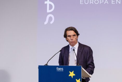 Aznar alerta del momento «dramático» para España por el «riesgo existencial como nación»
